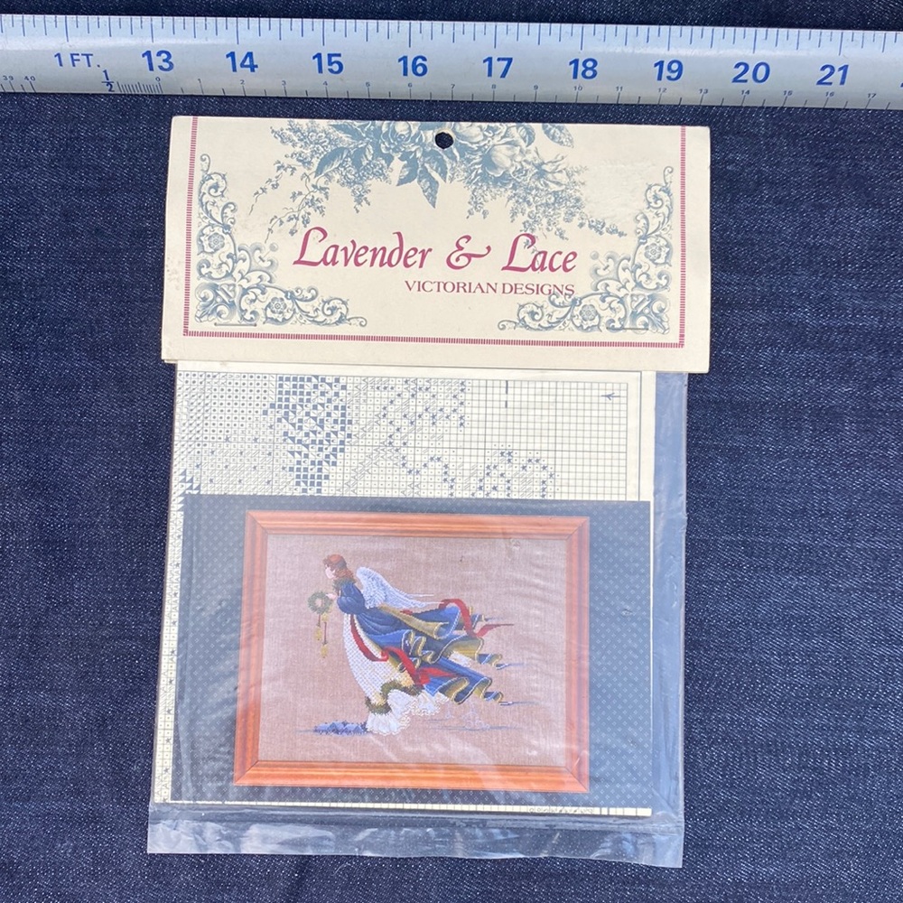 🌺The Second Angel of Freedom Lavender & Lace vintage 80s Cross Stitch Pattern